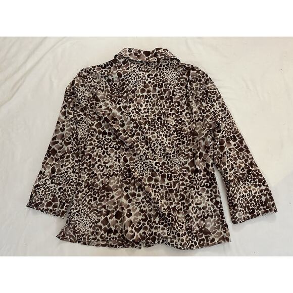 Vintage-Inspired Covington Leopard Print Blouse – Size S - Picture 5 of 5
